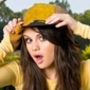 Selly Gomez is my angel (1234) - Some pics with Selena