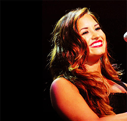Lovato ♥ (1)