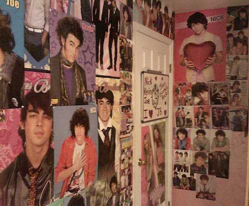 part my jonas brothers room2