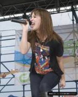 14 - Demi at 2008 Fam Jams Day 2
