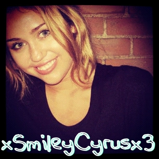 Private - Pics - Of - Miley . ♥