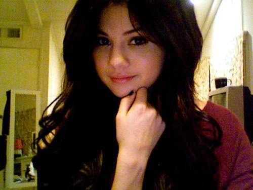 Selena Cute Girl