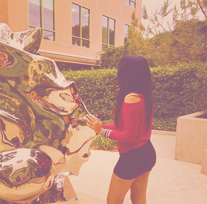 Jasmine Villegas. (280)