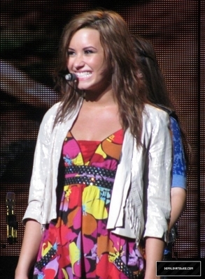 normal_002 (3) - Demmz Lovato