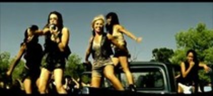 milez cyrus.party in the usa (23) - miley cyrus party in the USA music video