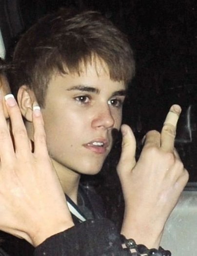 => I hate Justin !! x( <=