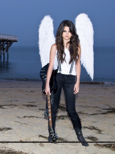 normal_015 - Selena Gomez cute angel