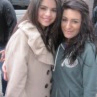 poze-selena-gomez-londra-h1-97x97