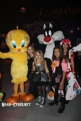 at the Halloween - Pictures with me