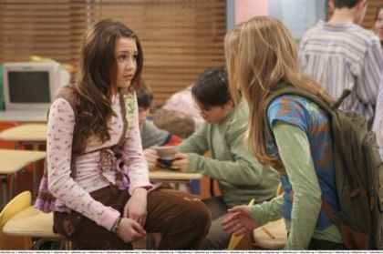  - Hannah Montana Season 1 Episode 14 - New Kid In School