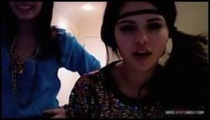 4 - Selena and Demi