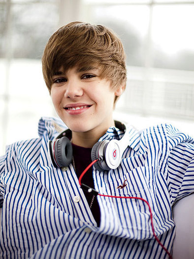 hot-justin-bieber-pic-justin-bieber-11798854-435-580