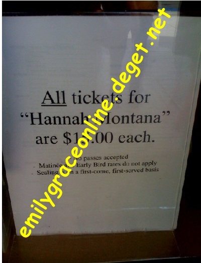 HM Concert - big proofs from miley_s concert