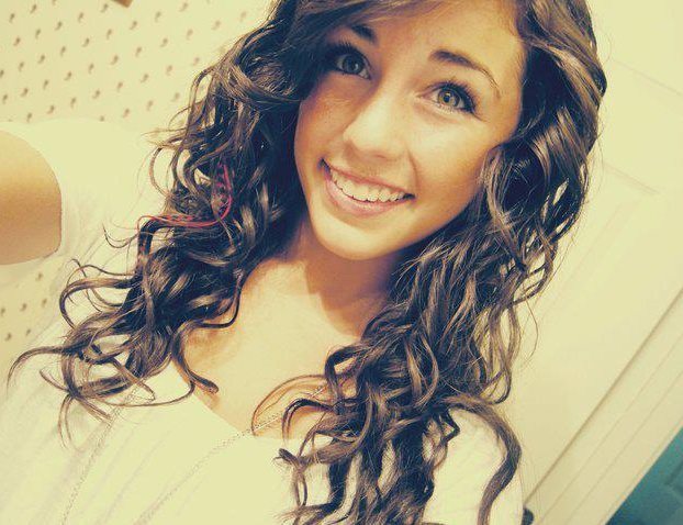 curly hair.