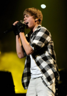 Z100s Jingle Ball 2010__8