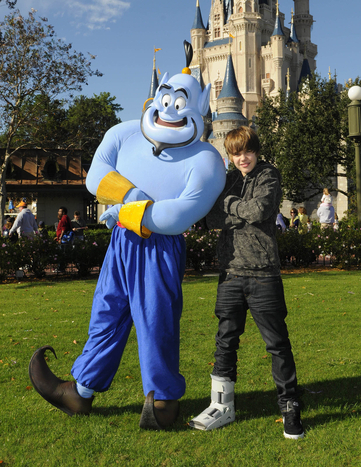 1176 - Justin Bieber was at Walt Disney World in Florida