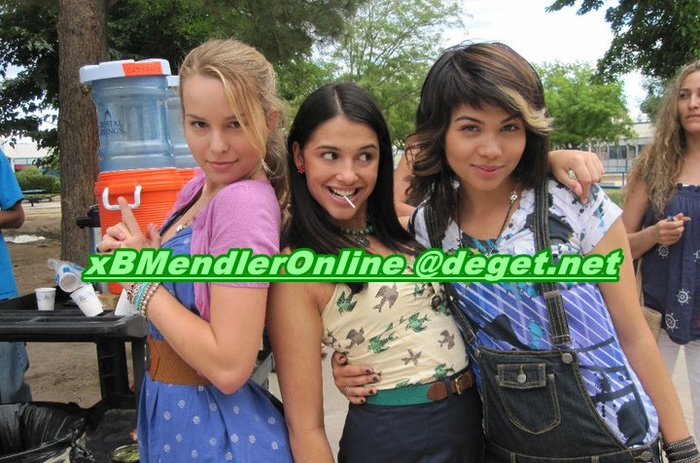 on the set 17 - On the set of Lemonade Mouth