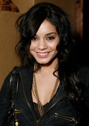 Vanessa Hudgens (2)