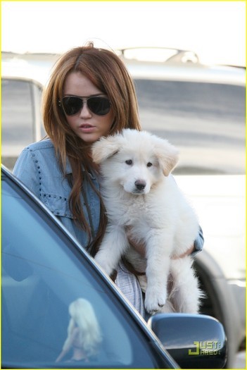 2 - Miley and Mate