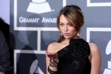 15822428_YZXTVMMMH - miley cyrus 51st Annual Grammy Awards