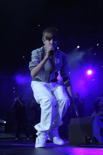 justin-bieber-wango-5_0