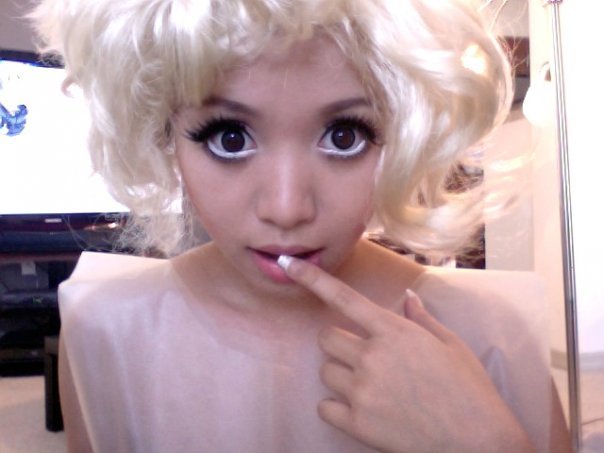 Just finished filming Lady Gaga Bathtub Scene tutorial. No CG eyes, all makeup. I look so creepy, I 