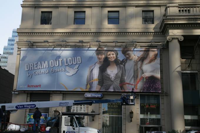 dream out loud