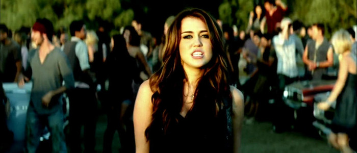 Miley Cyrus - Party In The U.S.A. 089