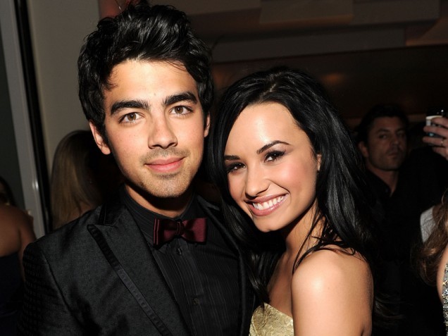 demi-lovato-joe-jonas