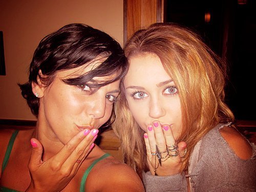 miley-009863 (5)