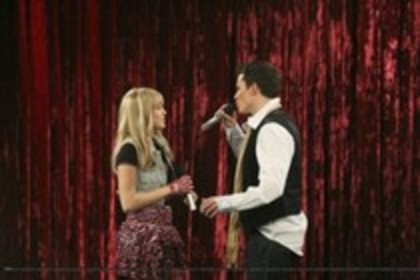 12911506_GIORUYZAU - x Hannah Montana 3 - Episode 10 - Cheat It