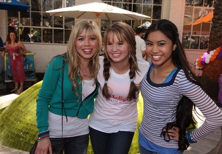 Me,Jennette and Debby - Do u blv in me