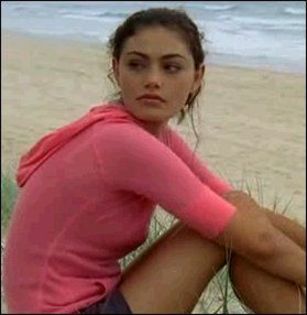 Phoebe Tonkin (5) - 0 All my Pictures with Phoebe Tonkin 0 0