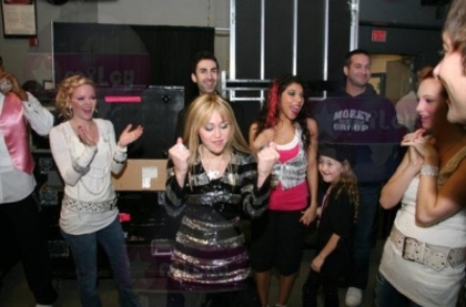 Hannah Montana - Backstage x1 - 0 - HM Backstage - 0