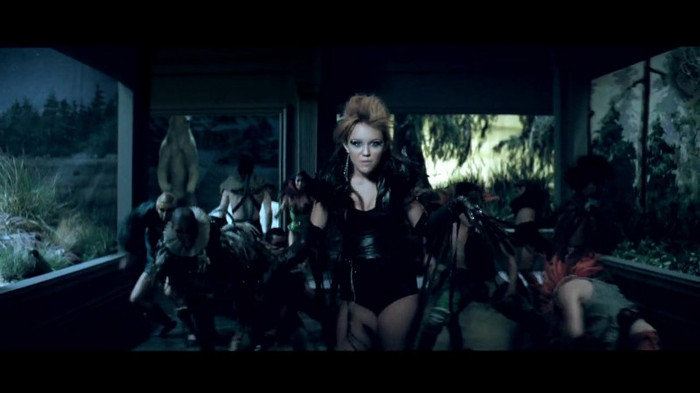 Miley Cyrus - Can\'t Be Tamed 121