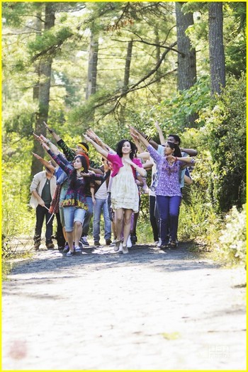 camp-rock-2-stills-16