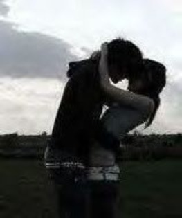 emo_love (1) - emo kiss