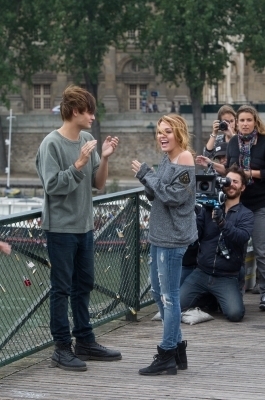 Filming LOL in Paris. xD (261)