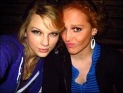 0000000000000000000000000000000000000000000000000000000 (19) - Taylor Swift BBz