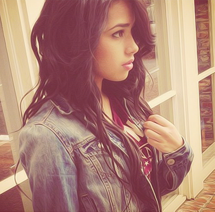 Jasmine Villegas. (286)