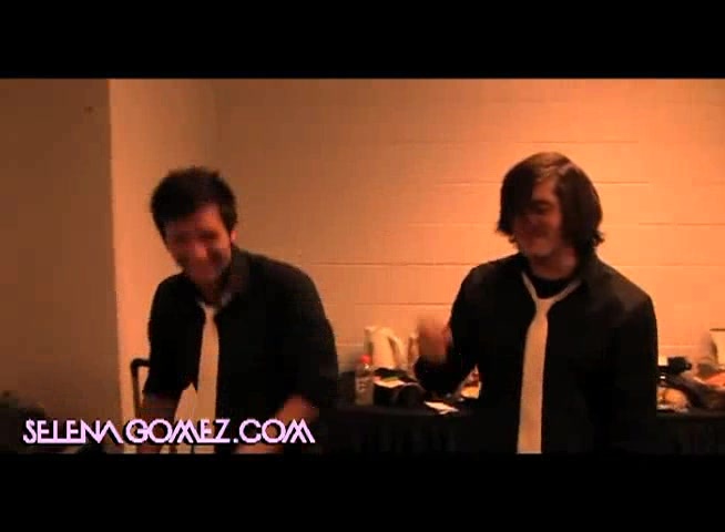 Behind the Scenes Jingle Ball 2010 181