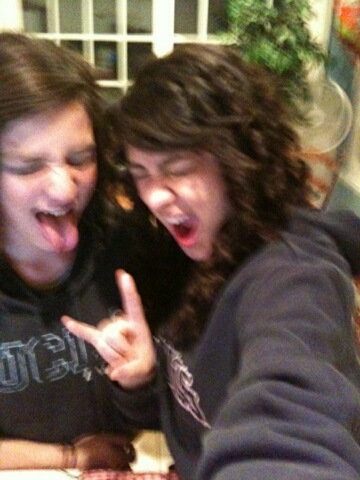 Fuzzy and blurry but rock on baby !! - we be nerdss