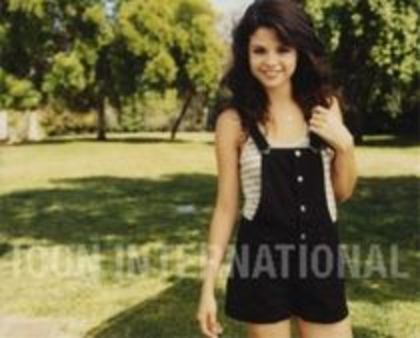 Selly Gomez is my angel (780) - Some pics with Selly