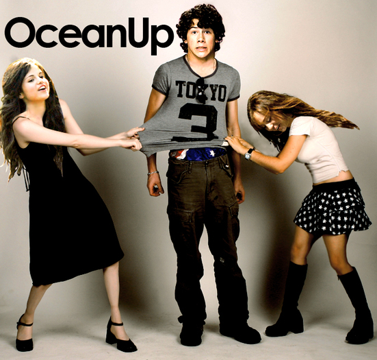 miley-selena-fight-over-nick-oceanup - Selena and Miley