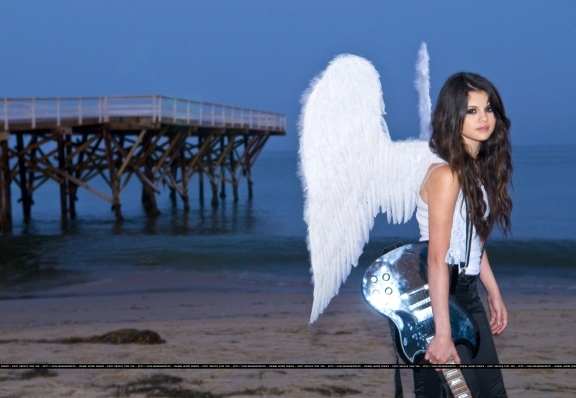 normal_020 - Selena Gomez cute angel