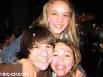 miley rare 060