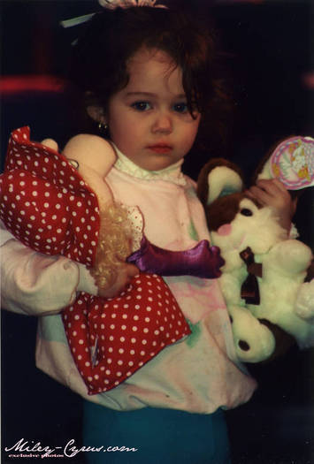 Miley little - Photos with Miley when she was young