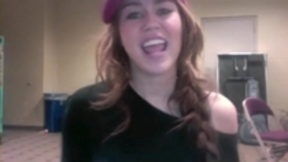 miley cyrus goodbye twitter (59)