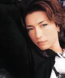 Gackt (1) - Copy - Copy