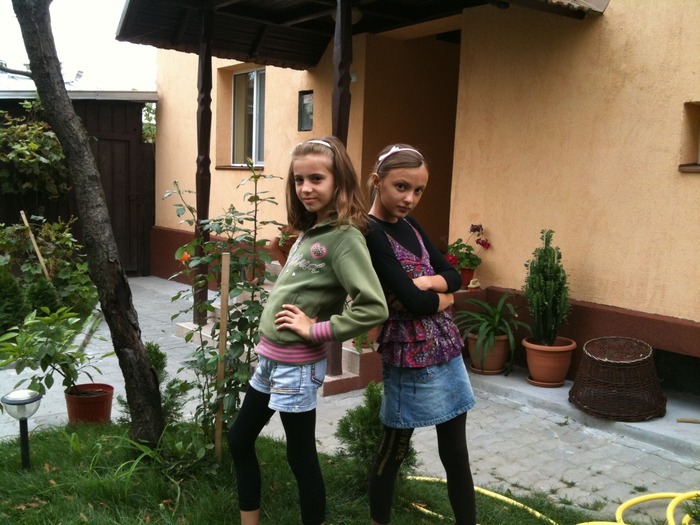 livia and giulia - My personal pictures